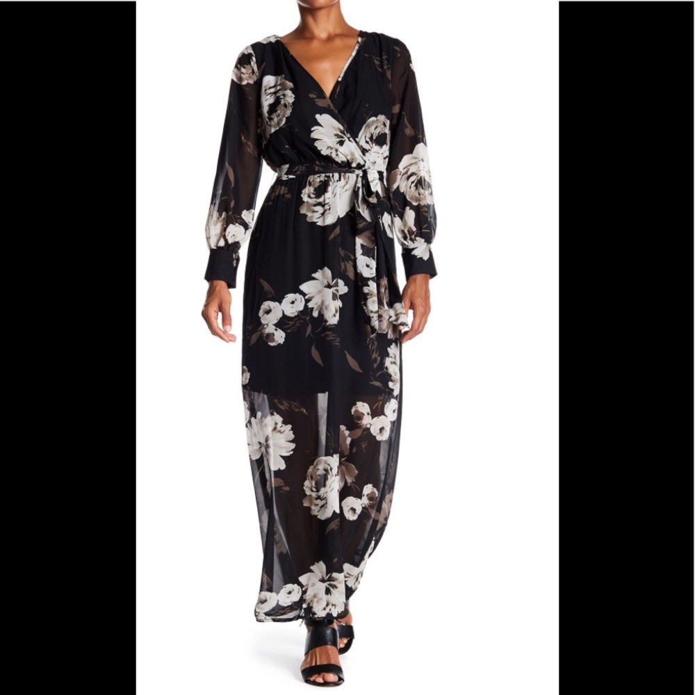 Superfoxx maxi dress